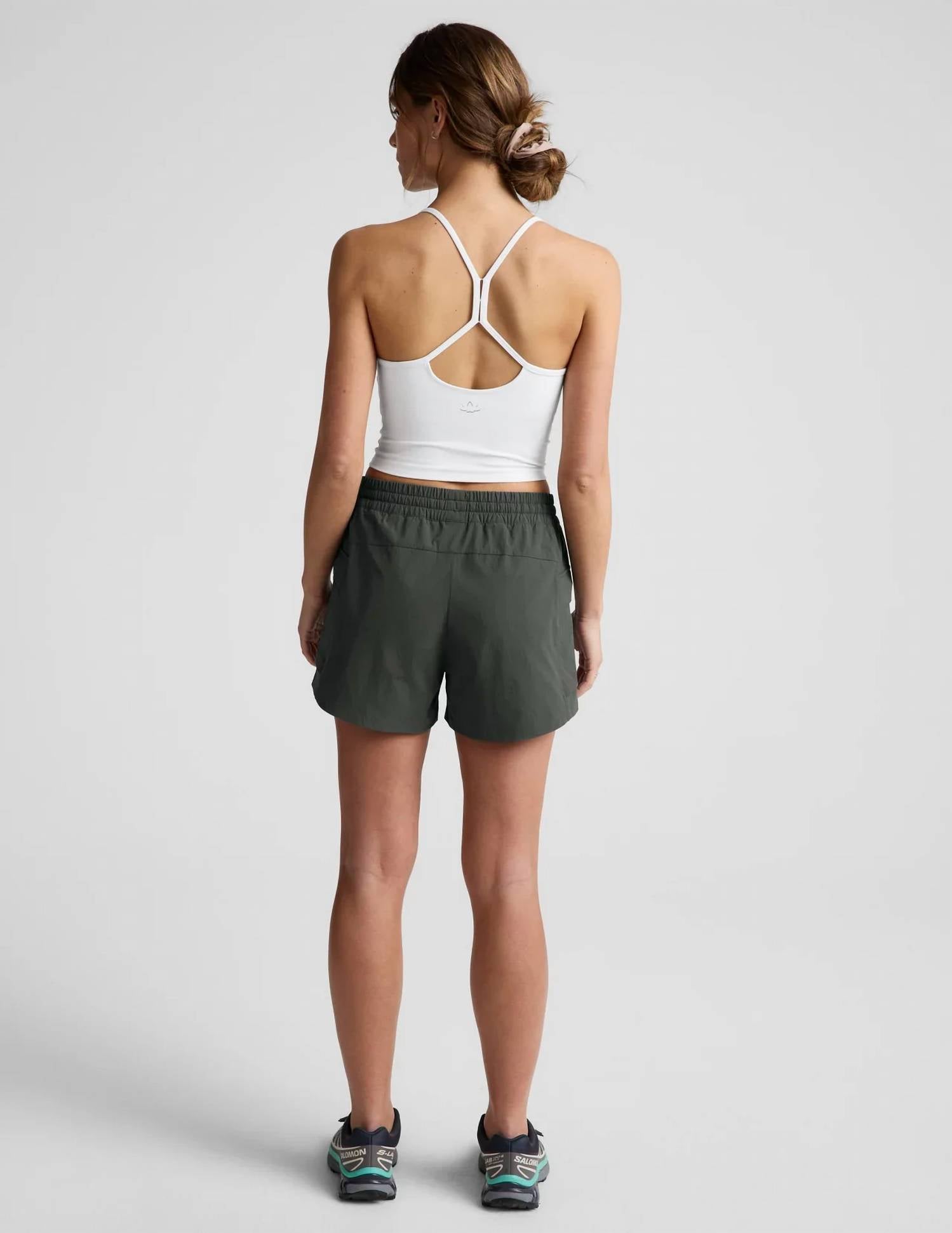 Beyond Yoga - Peak Mid Rise Shorts