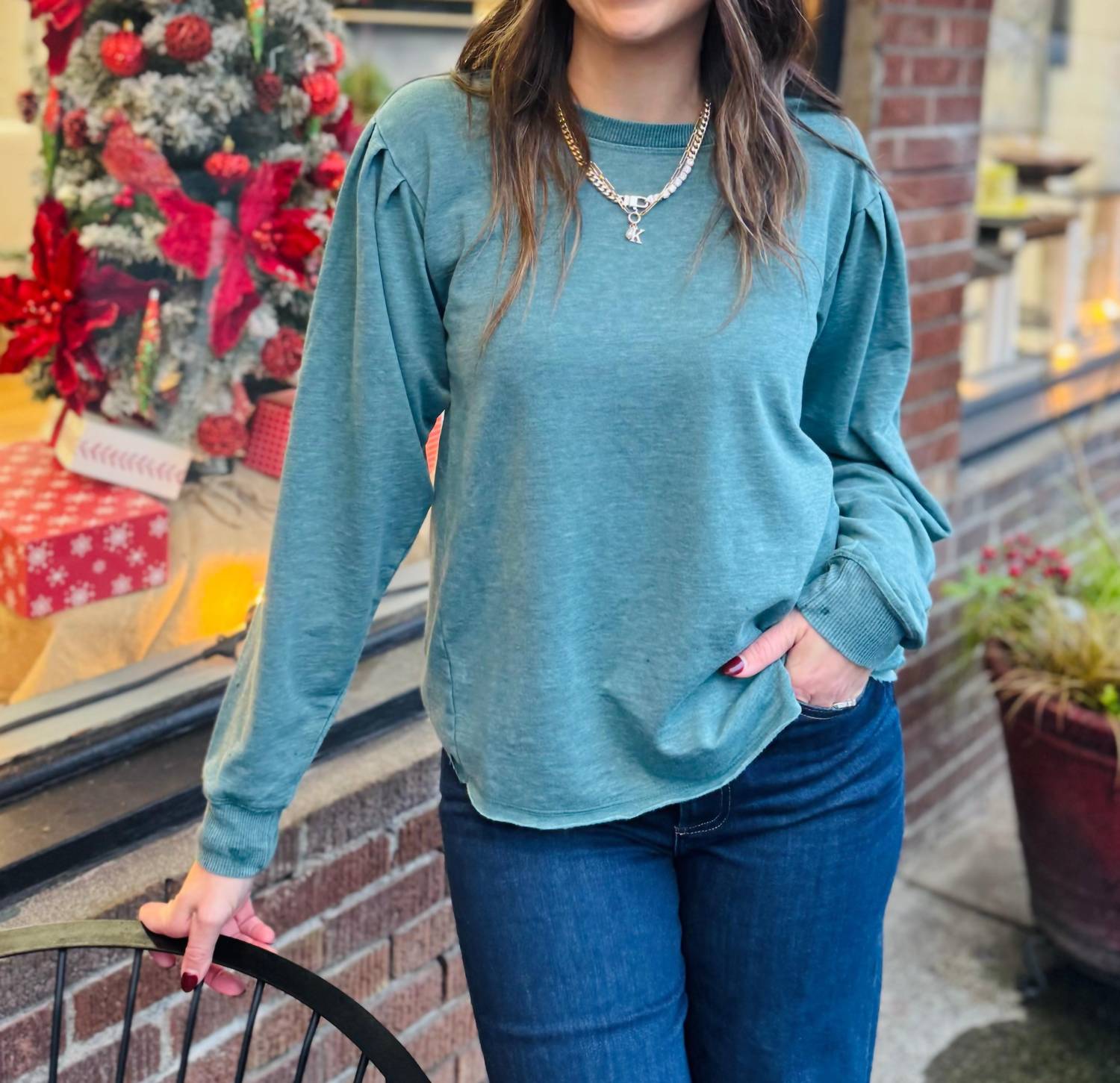Mododoc - Long Sleeve Pleated Sleeve Sweatshirt - Plus