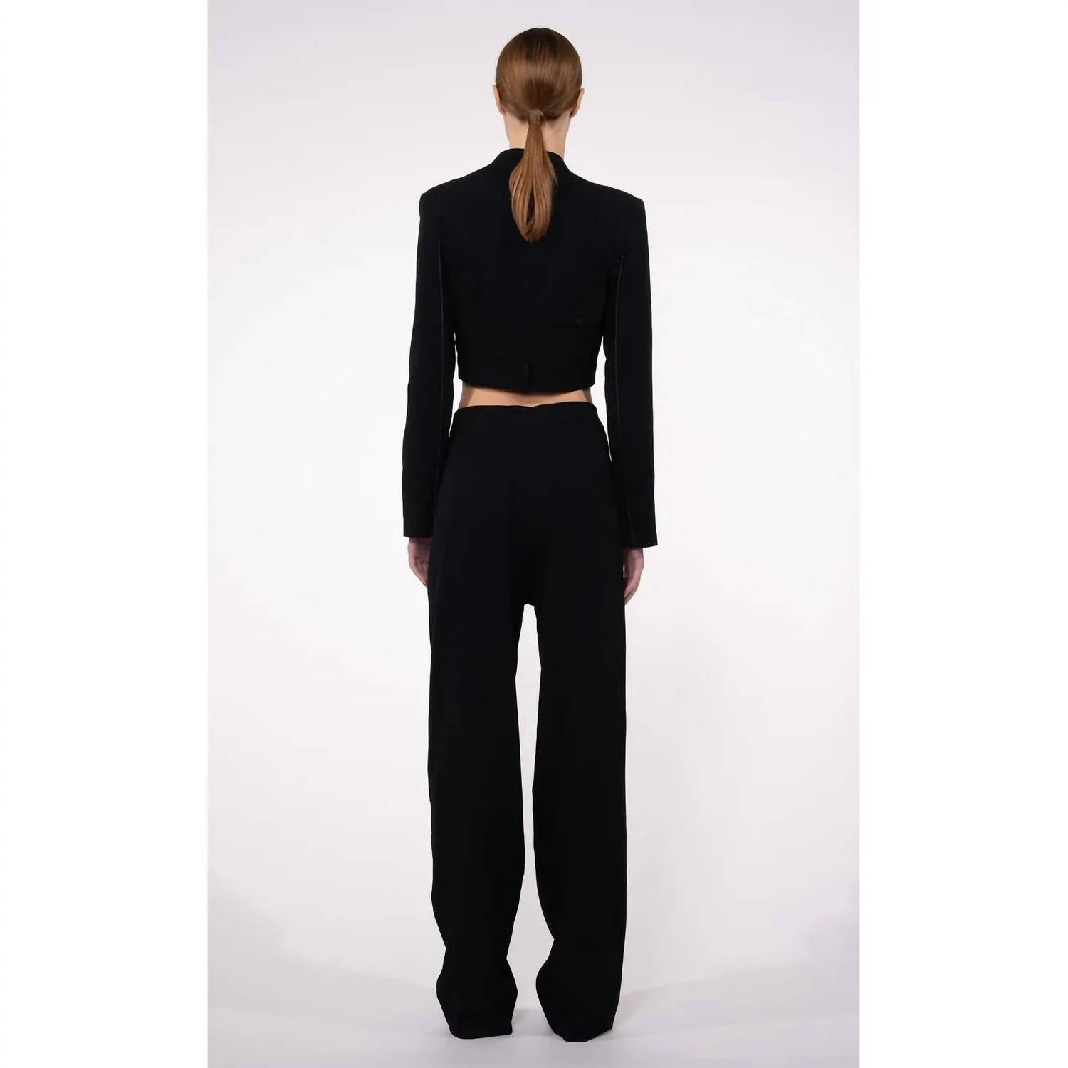 Nonchalant Label - Effie Cropped Blazer