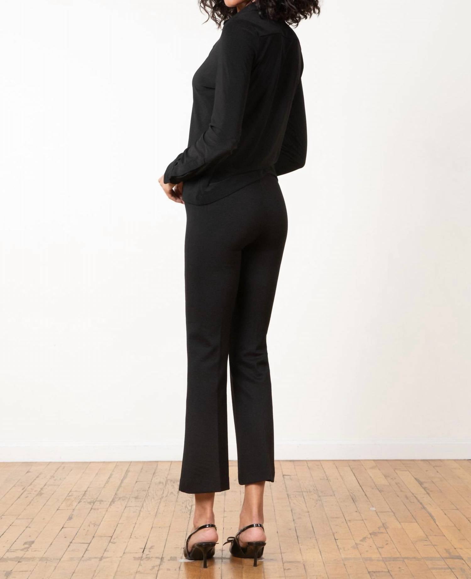 Avenue Montaigne Leo Stretch Cropped Flare Trousers in black - women's pants - detail view