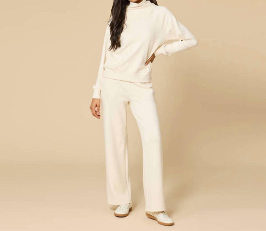 Softies - Athleisure Dreamtech Mock Neck And Pant Set