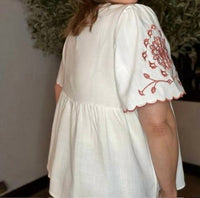 Sage+Fig - Meadow Embroidered Blouse