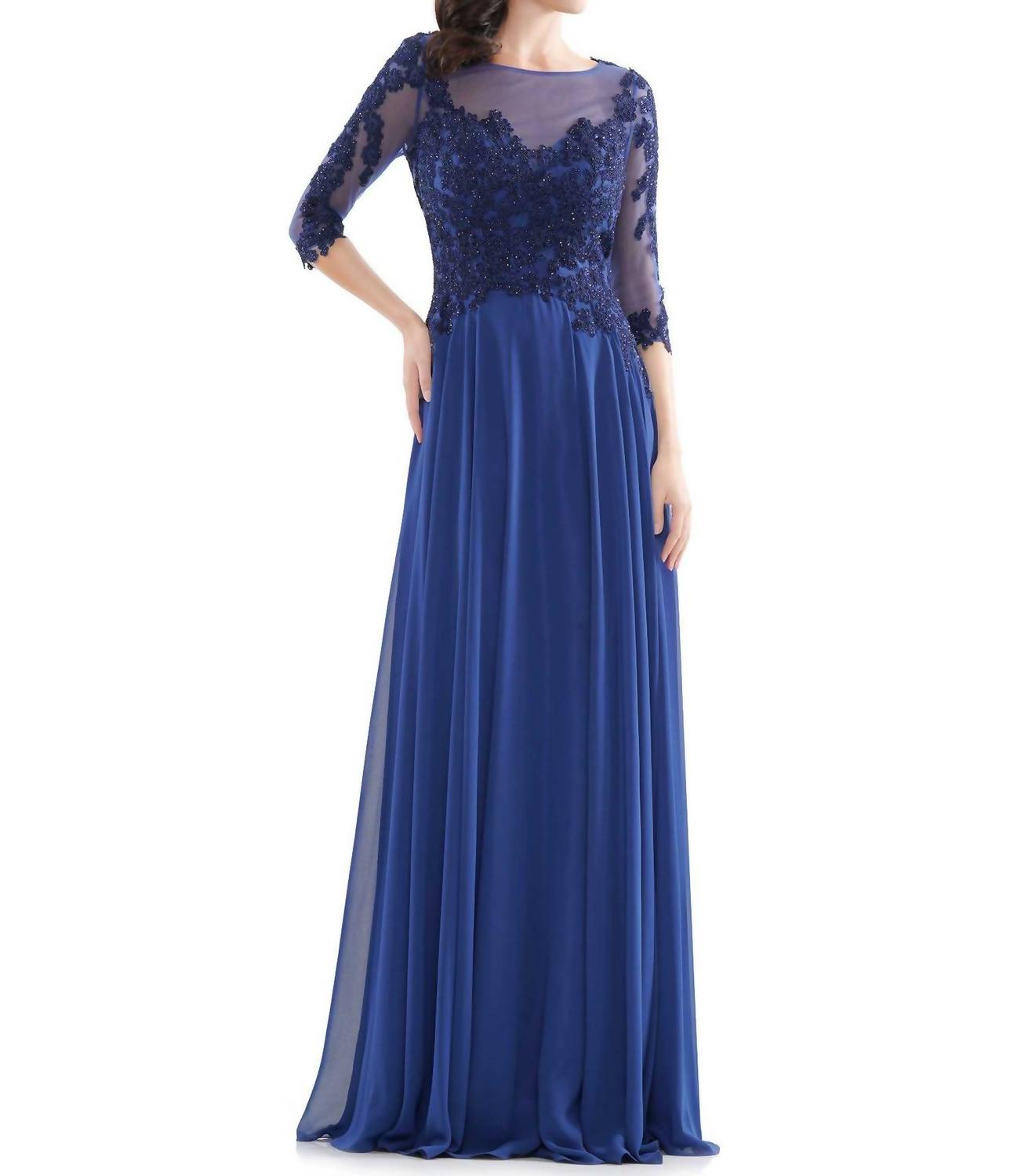 3/4 Sleeve Gown
