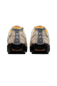 Nike - Men's Sb Air Max 95 Club 58 Shoes