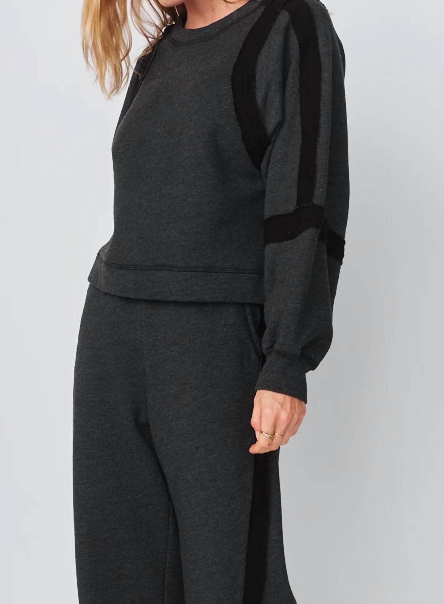 Sundry - Raw Seamed Sweatshirt
