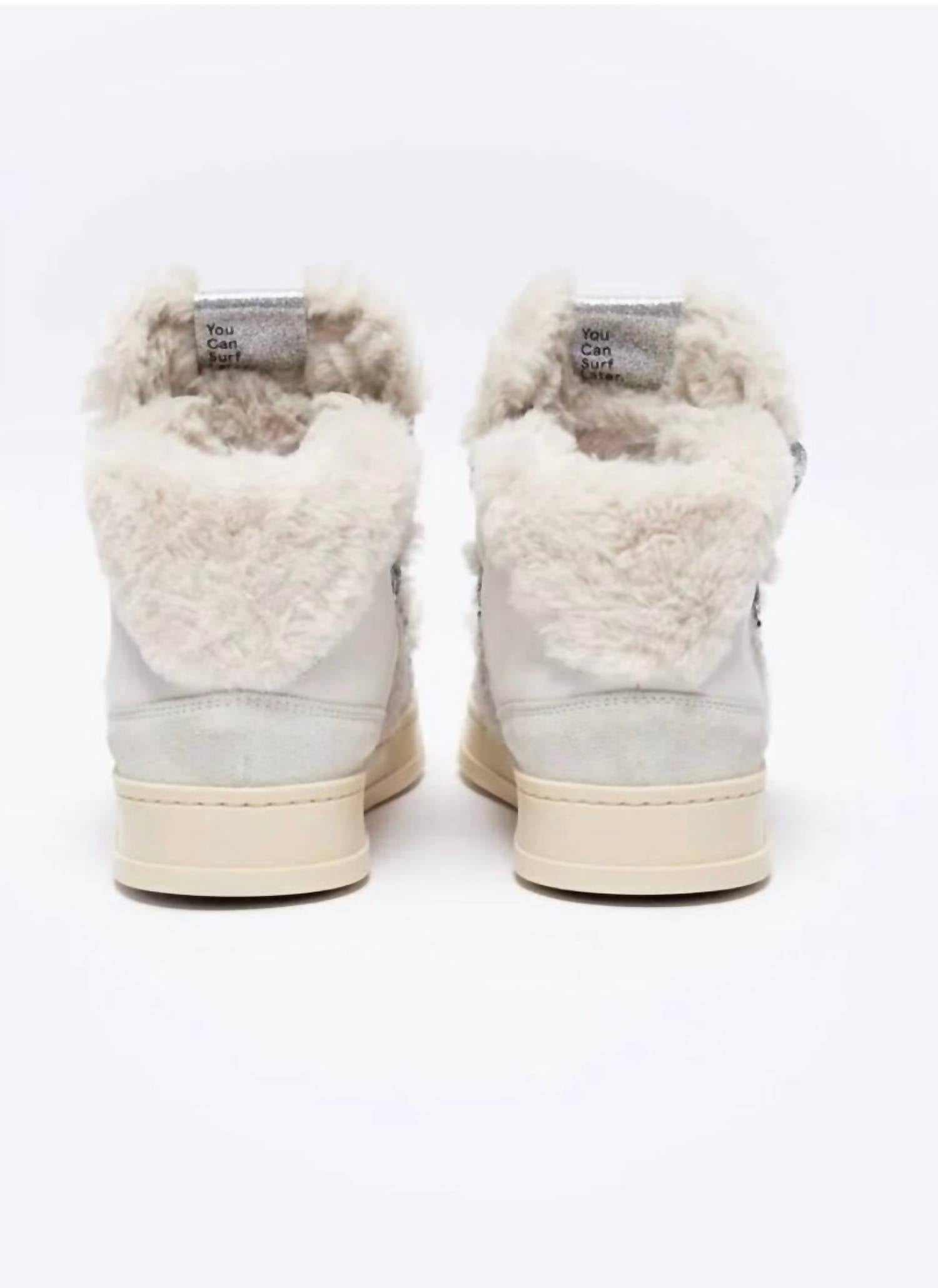 P448 - Women's Bali Sherpa Shoe