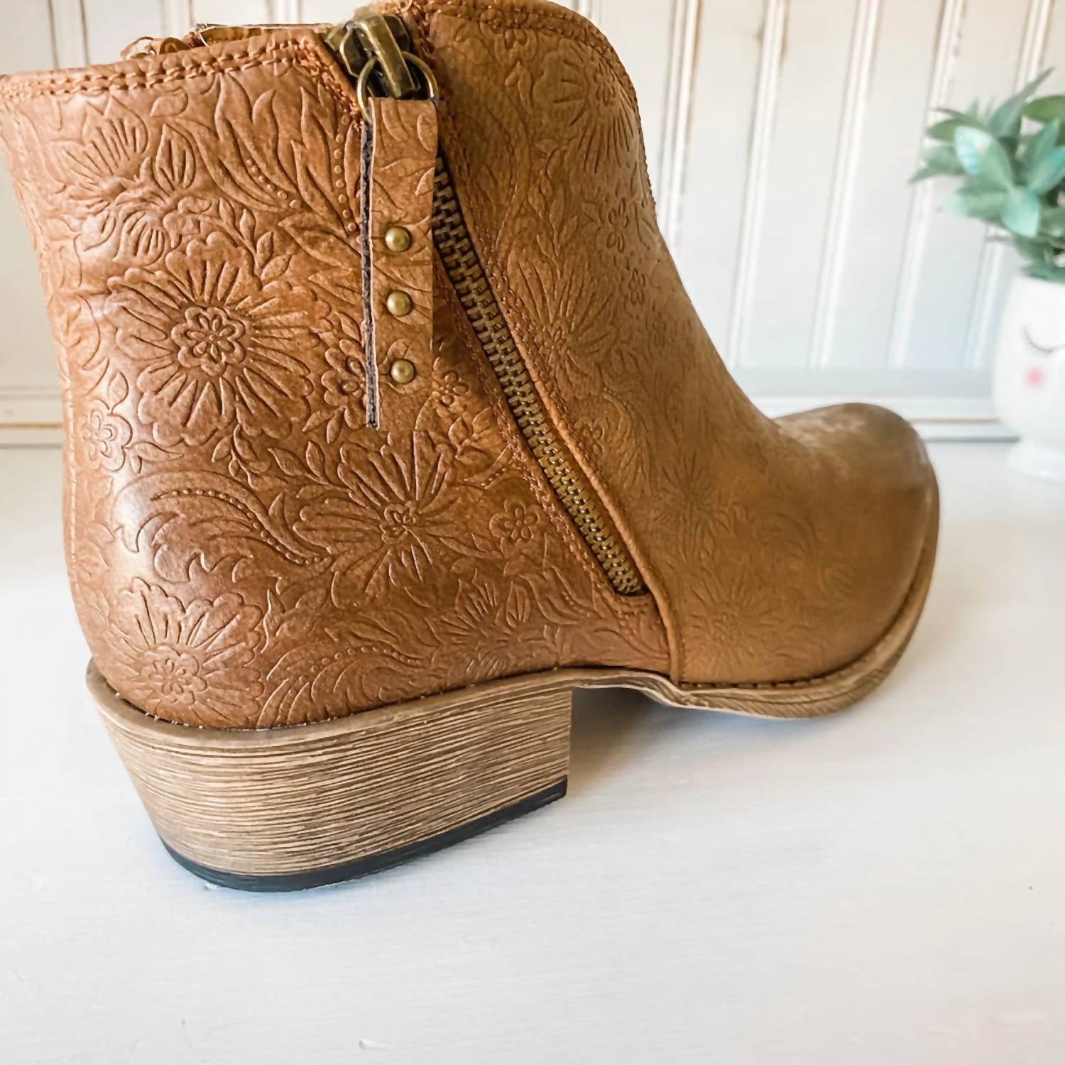 Very G Women's Divine Tooled Bootie in tan - women's shoe - view 4