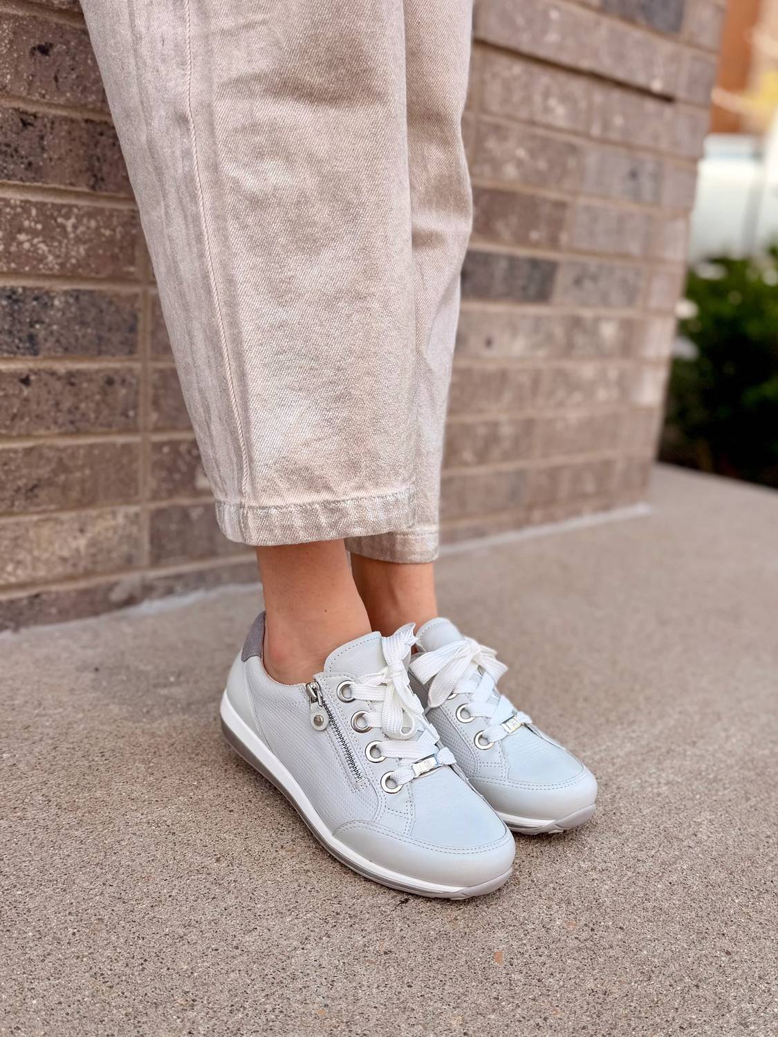 Ara - Women's Ollie Sneaker