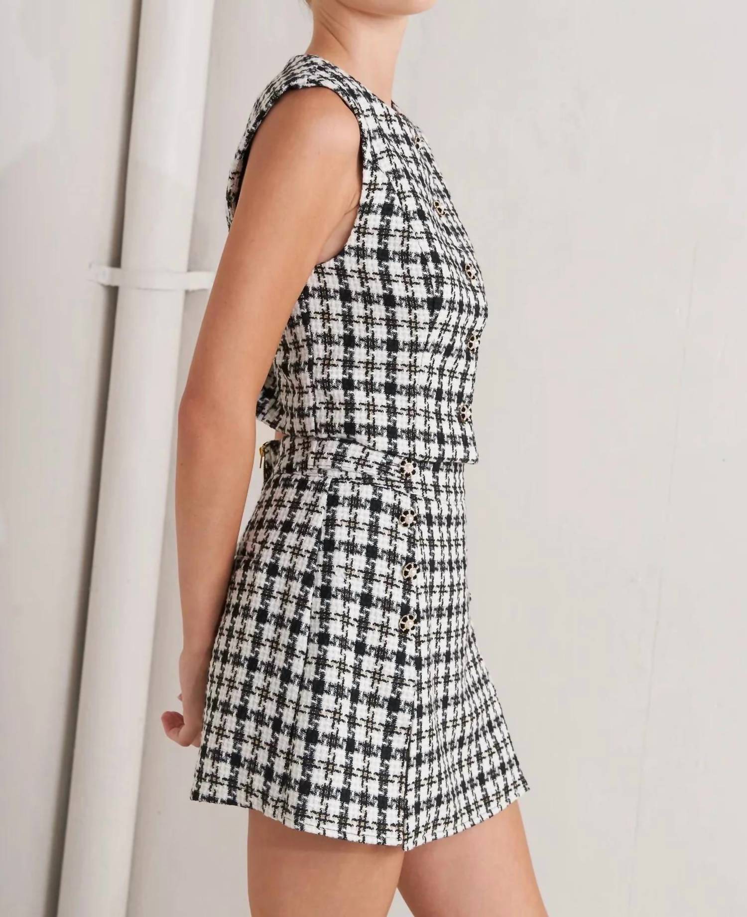 Flying Tomato - Valerie Pearl Button Tweed High Waisted Skort
