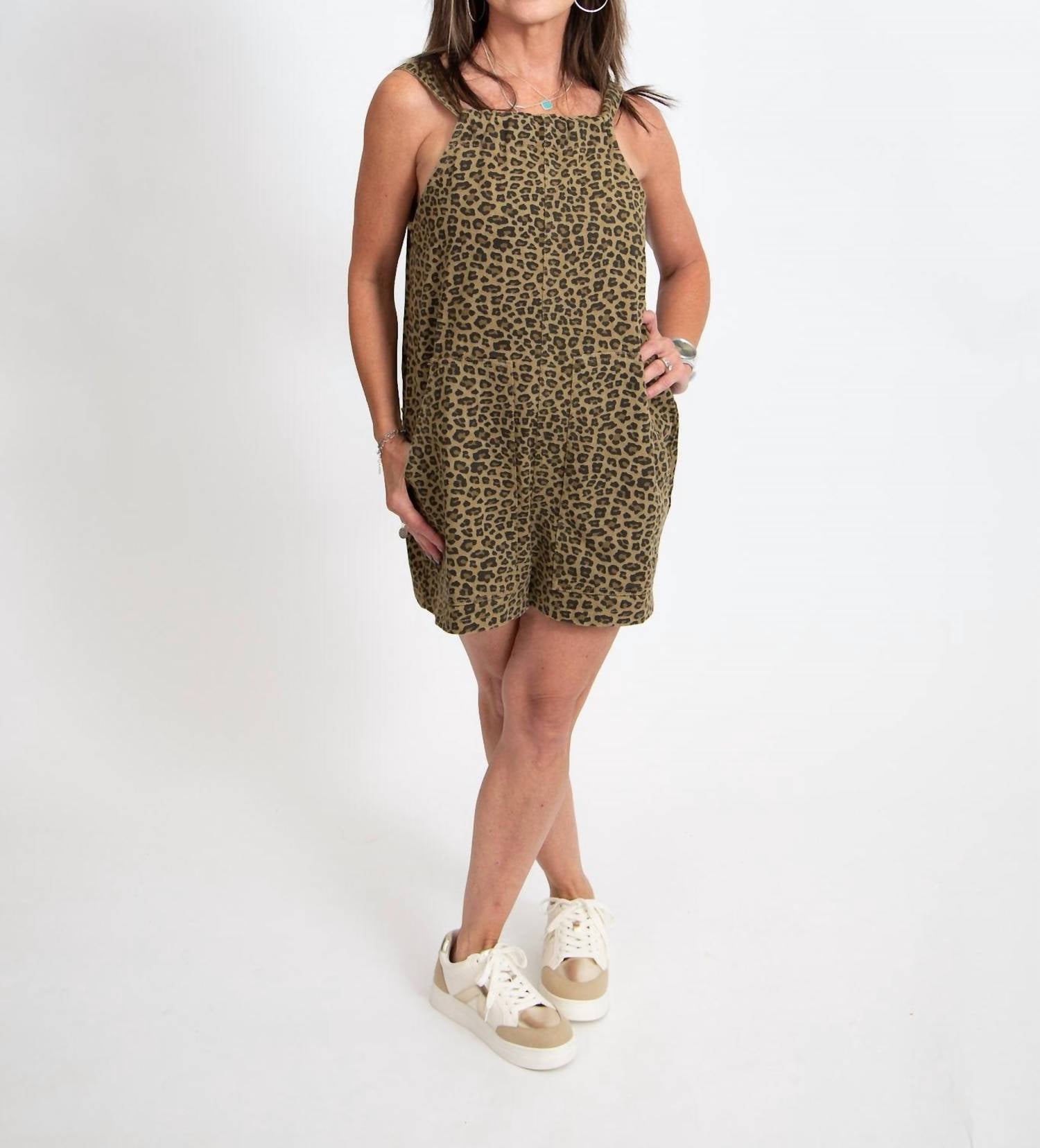 Le Lis - Back Bow Animal Print Romper