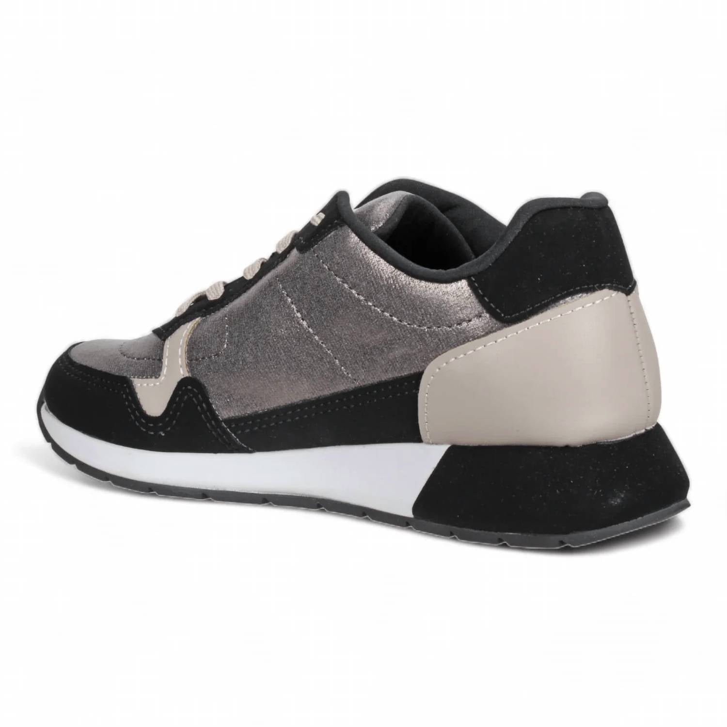 Love Rio - Women's Addison Sneakers