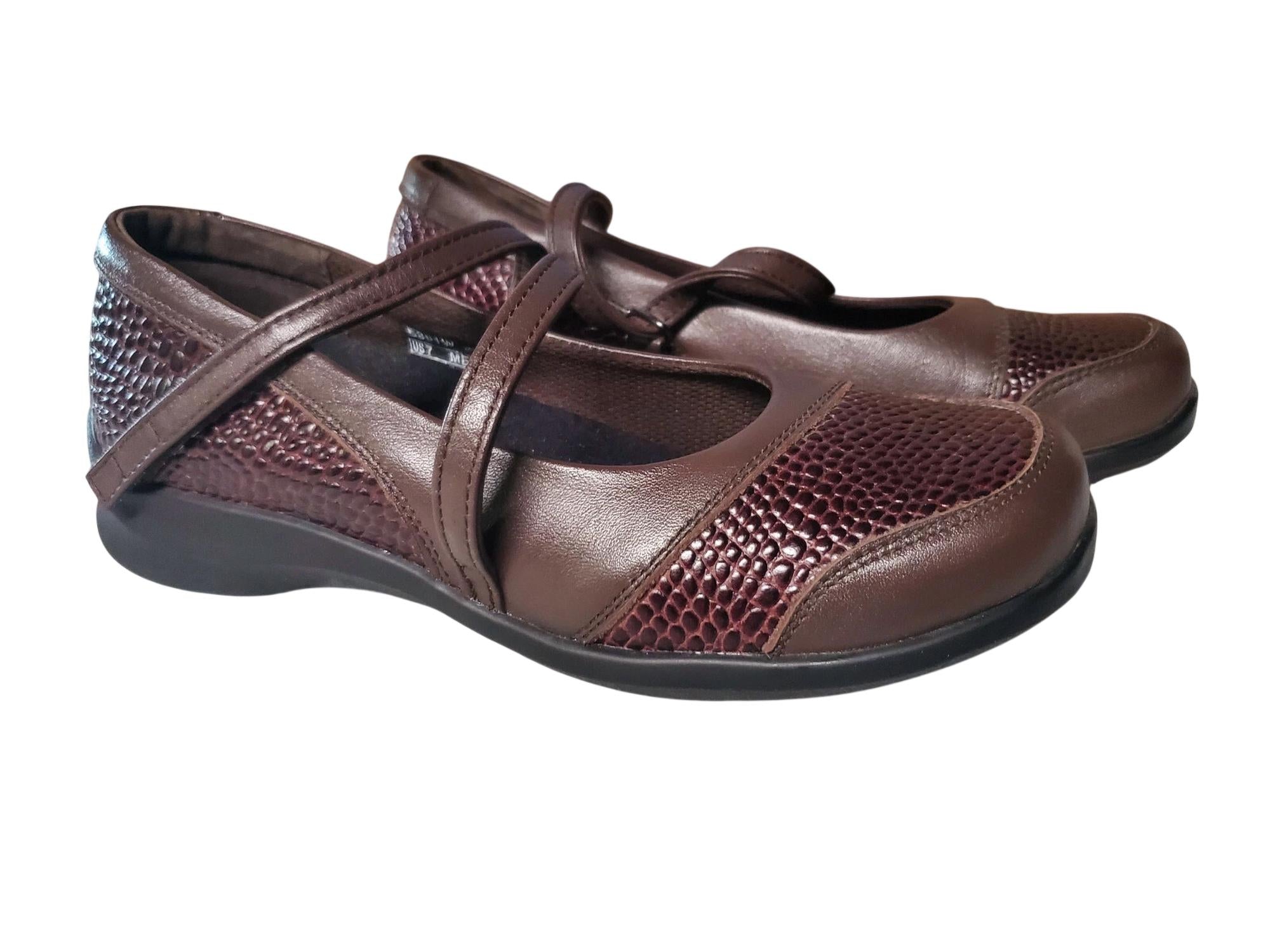 Aetrex - Women's Julia Shoe