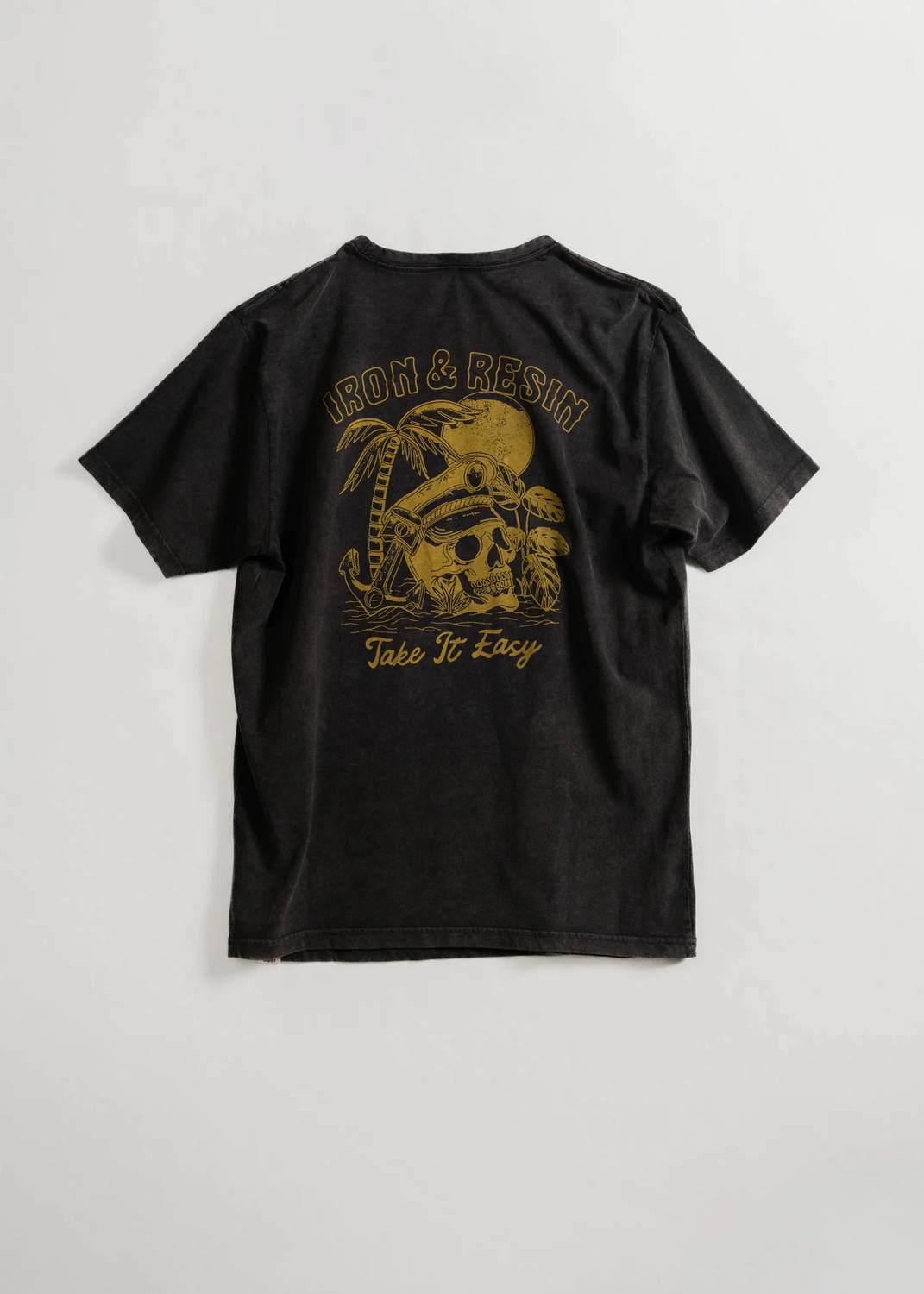 Iron & Resin - Men's Take It Easy Pocket Tee