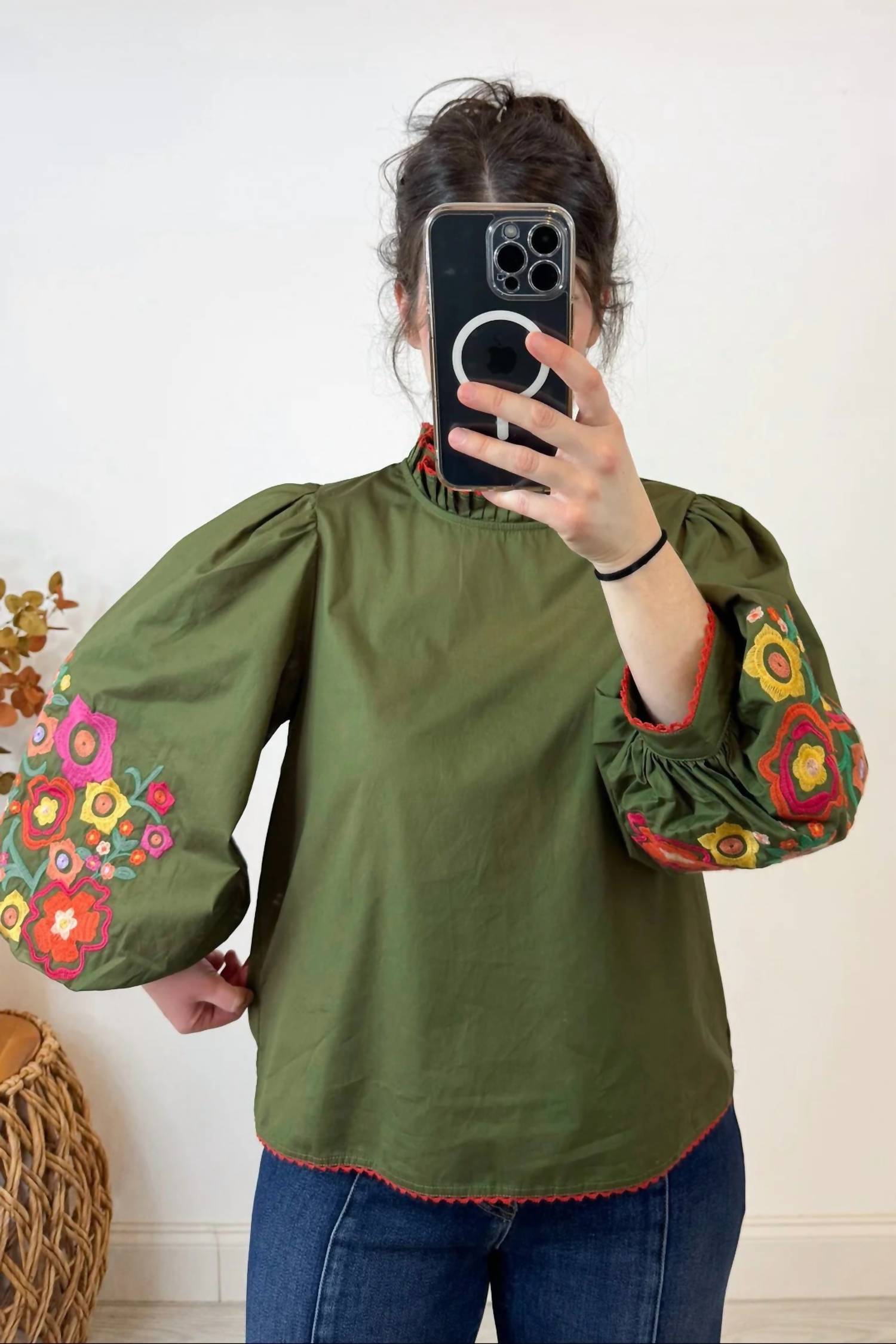 Jodifl - Embroidered Sleeves Top