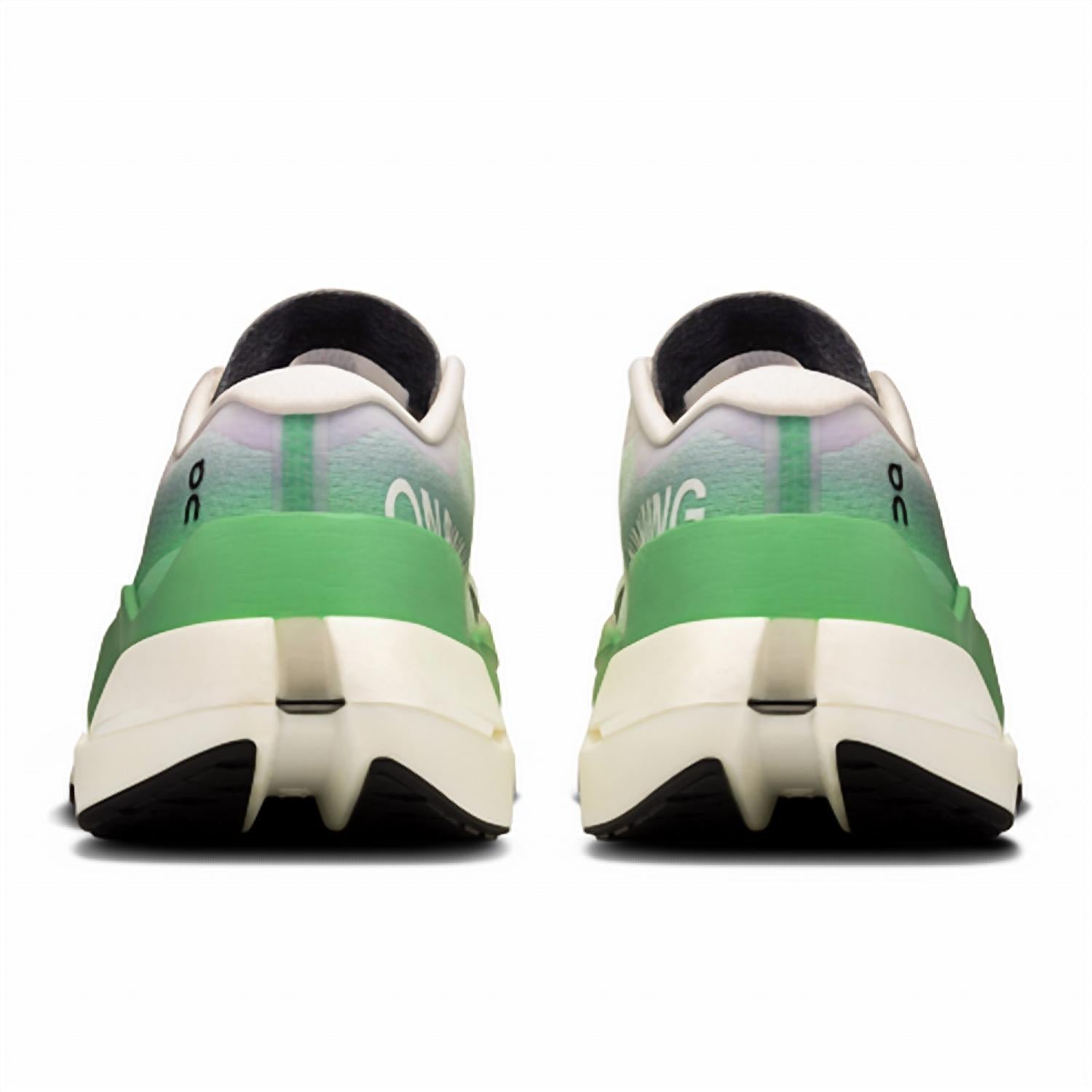 On - Women's Cloudboom Max Running Shoes