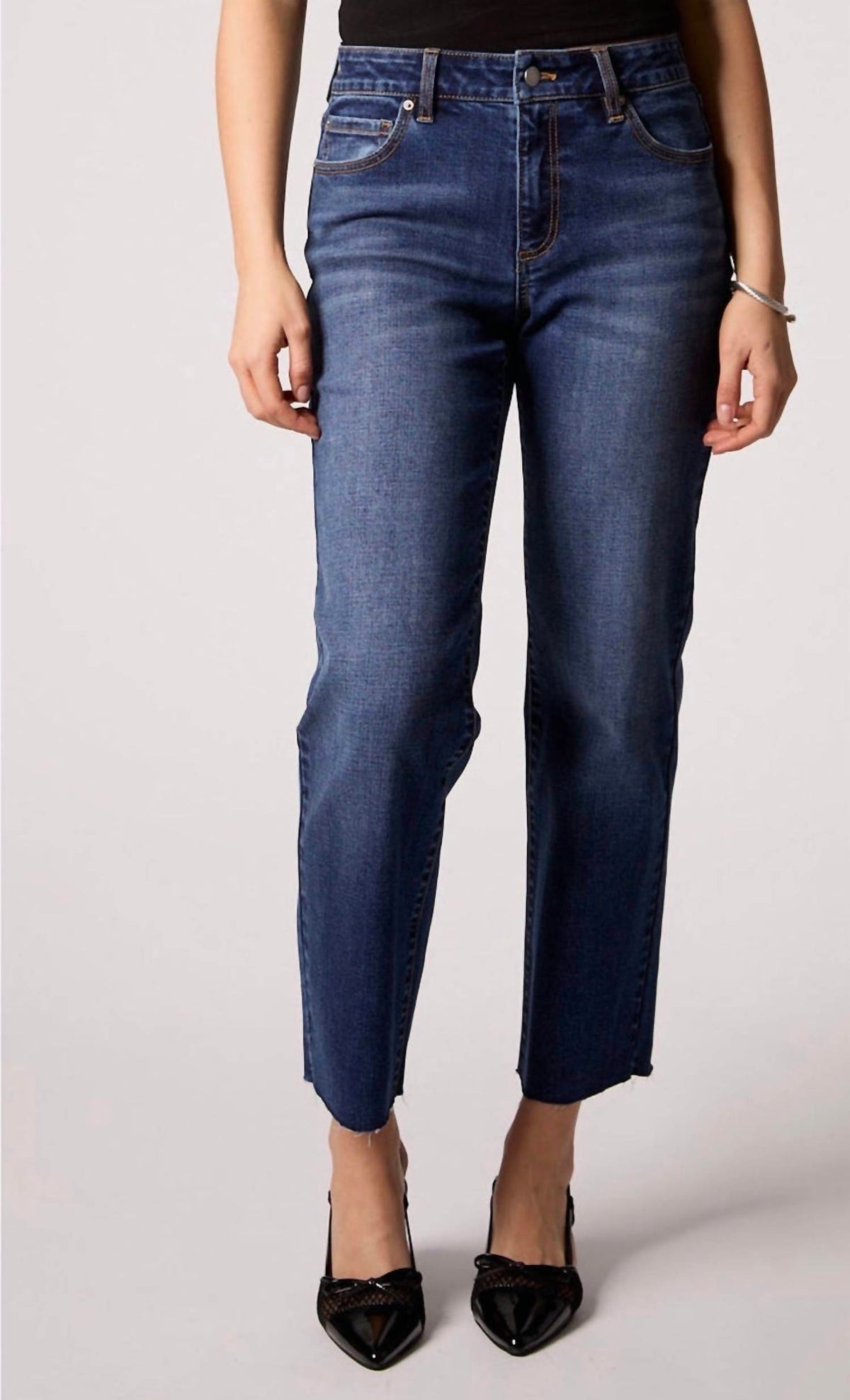 Blue Revival - Quinn Mid-Rise Straight Leg Ankle Jean