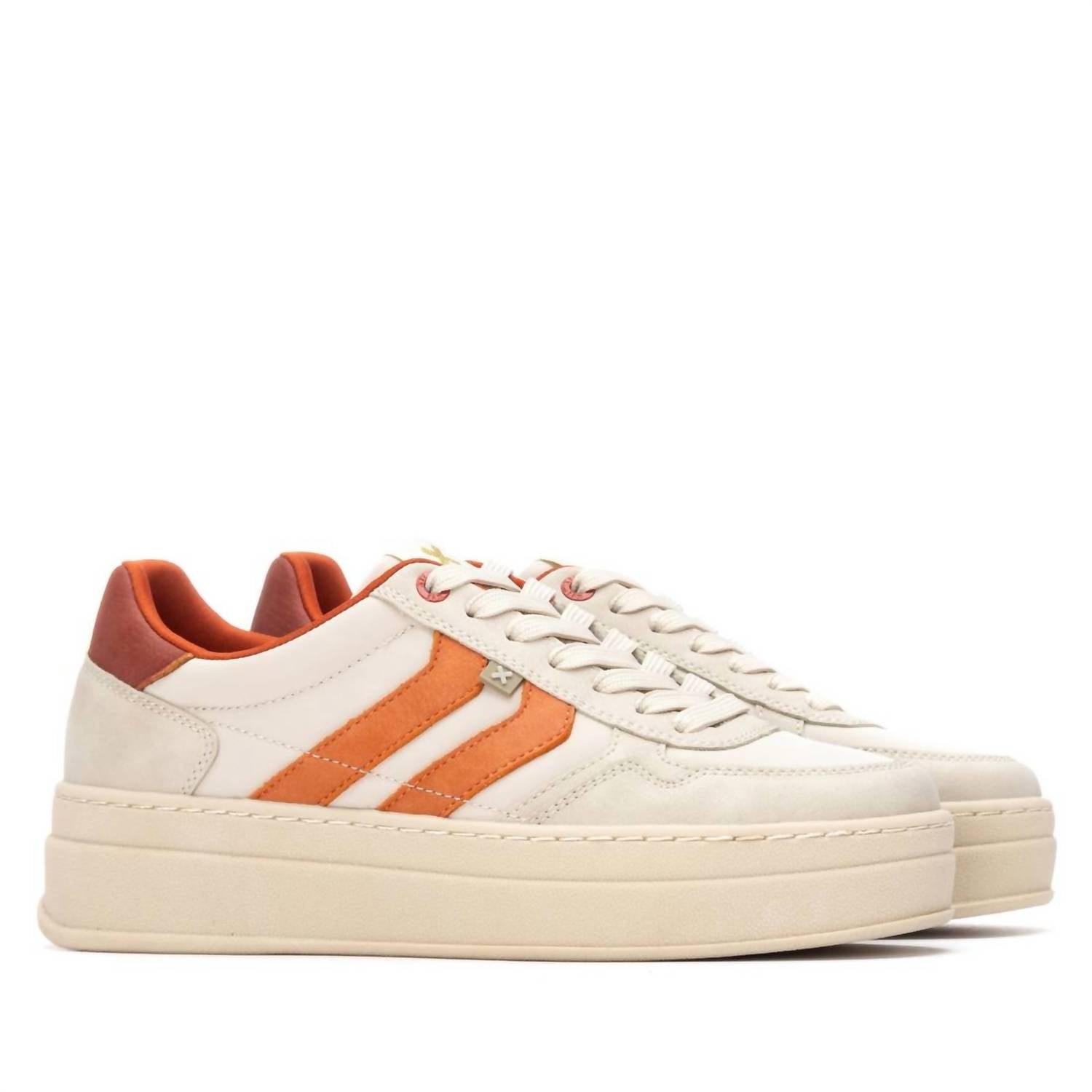 Xti - Women's 144630 Round Toe Sneakers