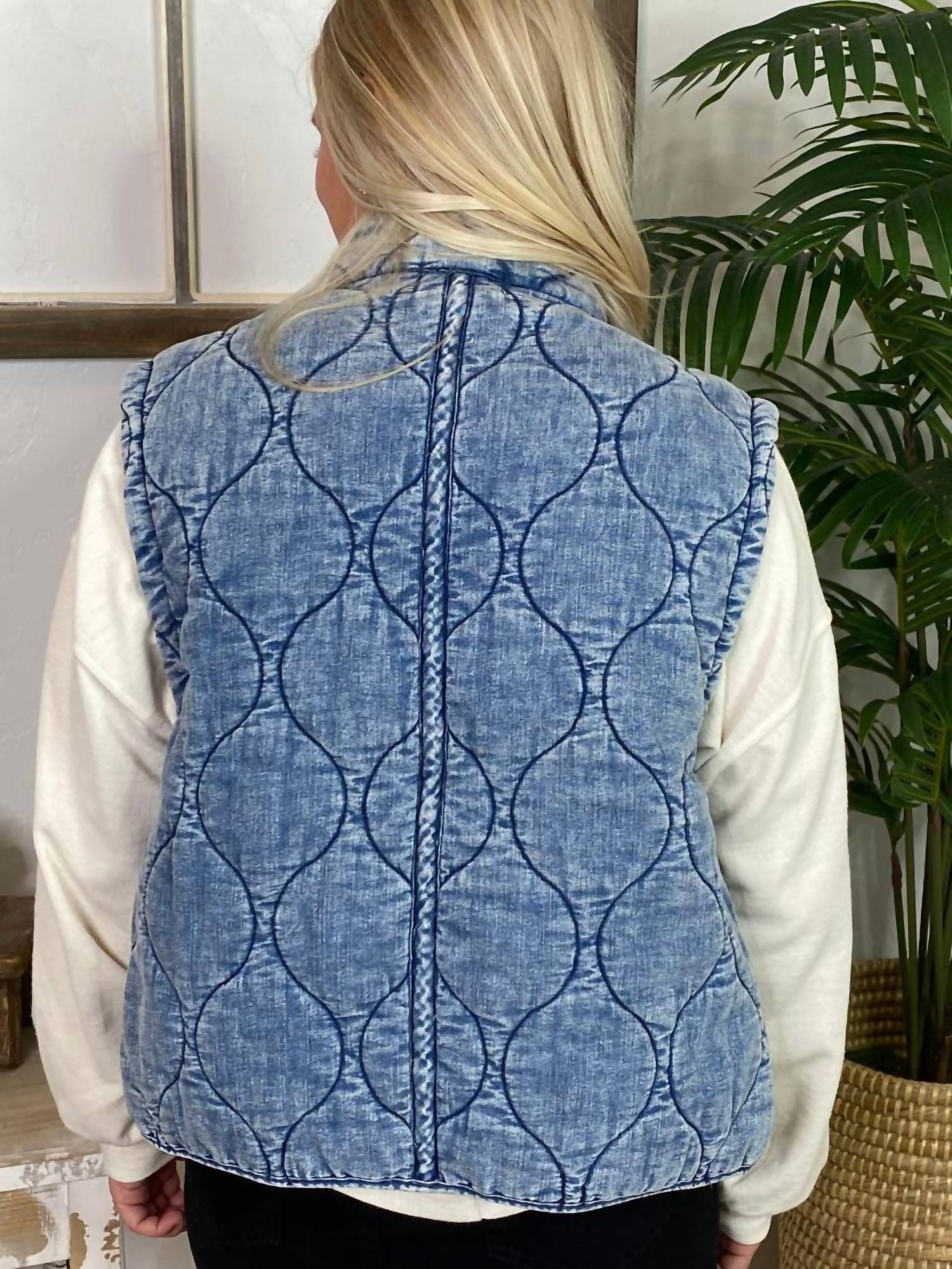 Ee:Some - Washed Denim Quilted Vest