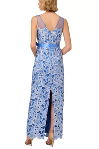 Adrianna Papell - Boat Neckline Sleeveless Tonal Lace Sheath Dress