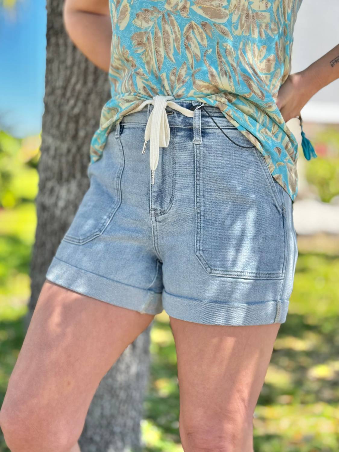 Judy Blue - Taking It Easy Jogger Shorts