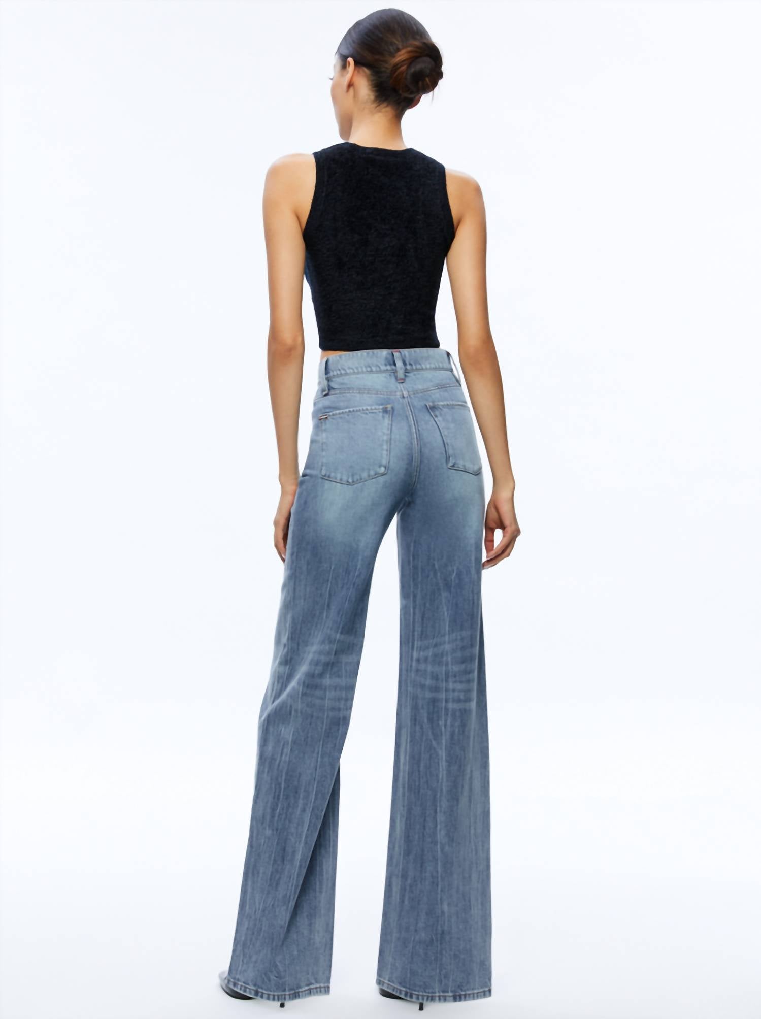 Alice + Olivia - Amity Sleeveless Cropped Tank