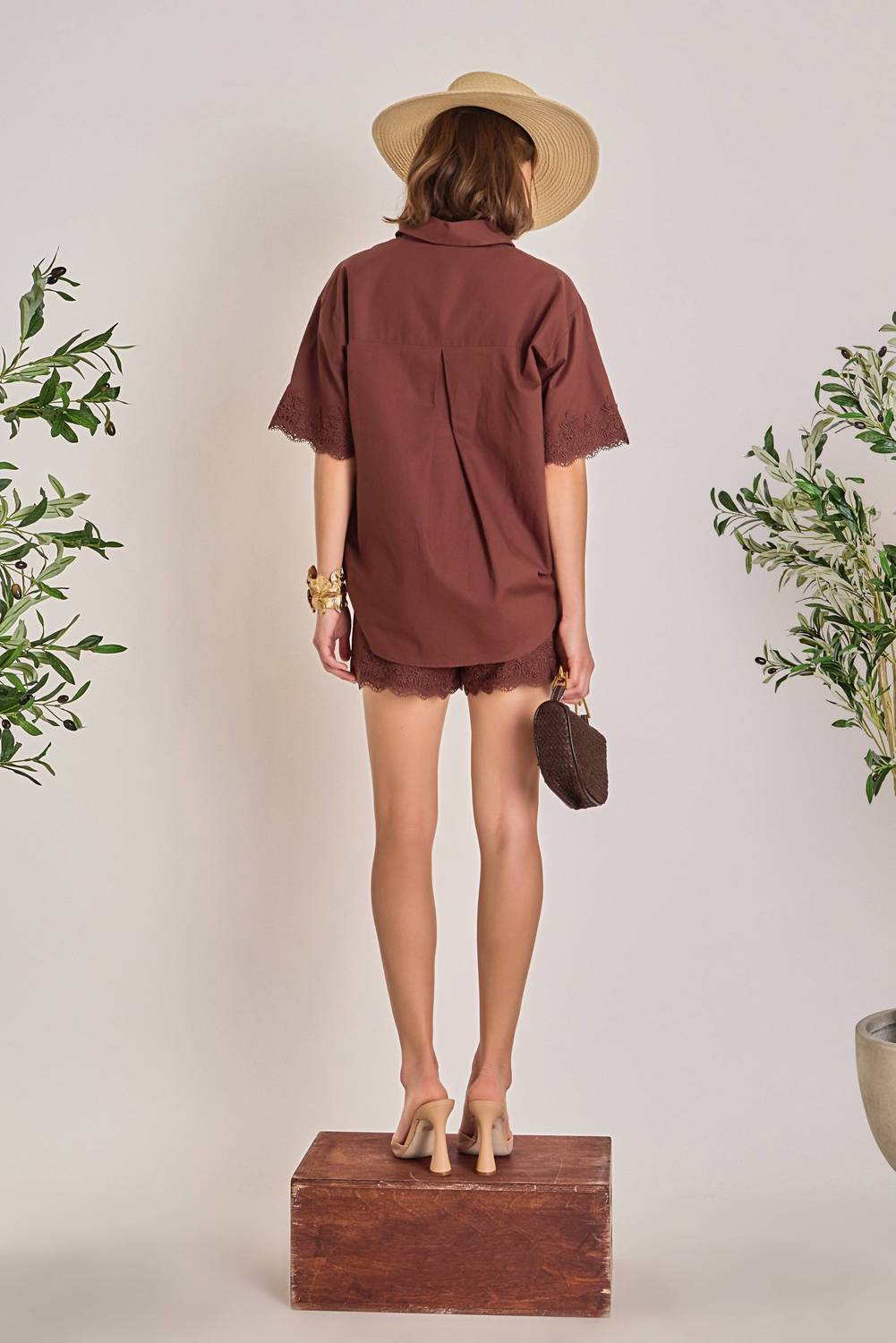 English Factory - Lightweight Lace Shorts