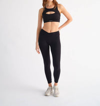 Revyve Active - Elevate Cut-Out Sports Bra