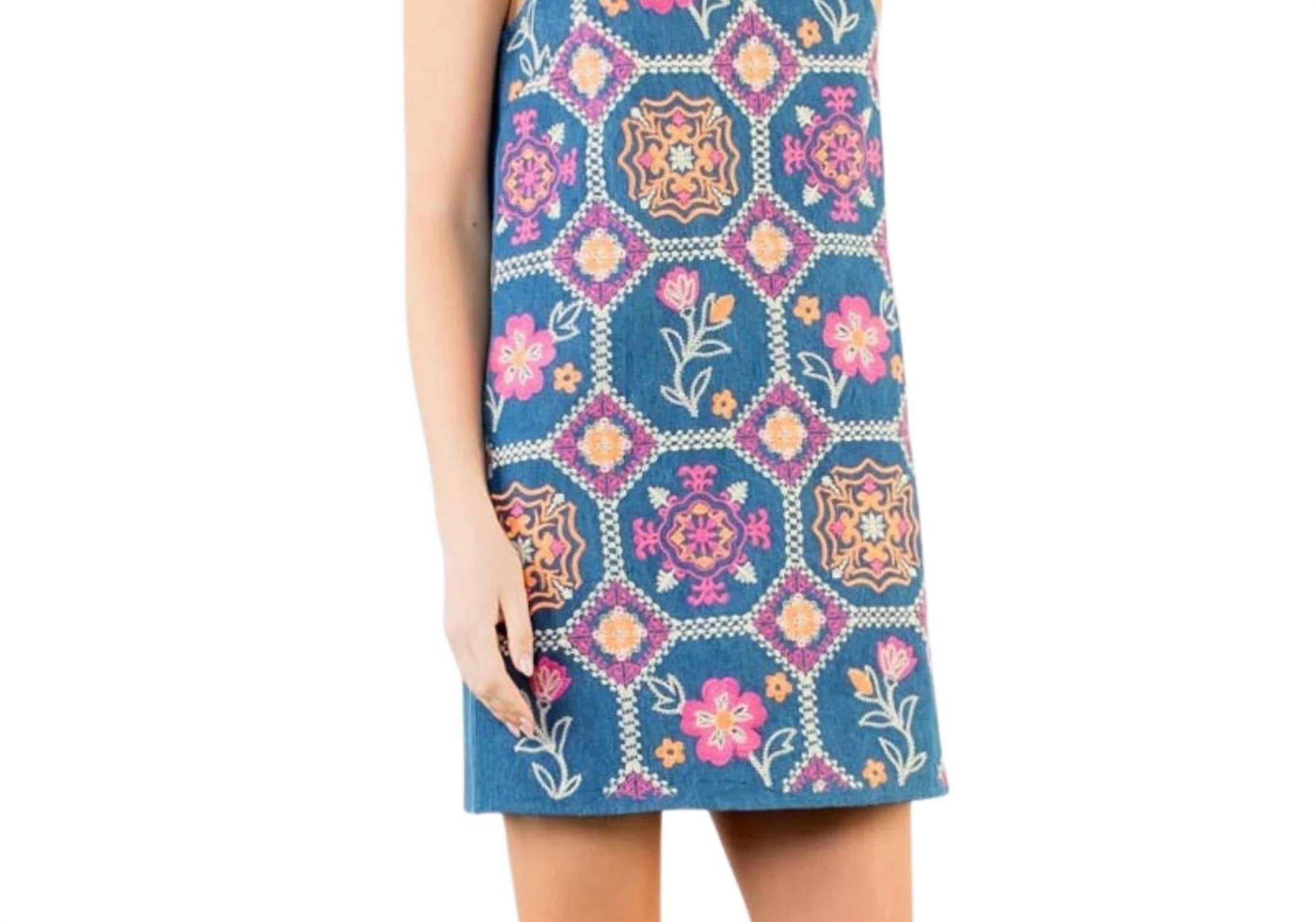 Thml - Sleeveless Embroidery Detail Dress