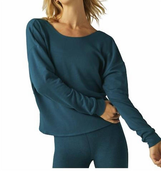 Beyond Yoga - Plot Twist Reversible Pullover