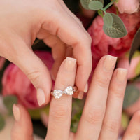 Starlette - Women's Bow Ring With Heart Cubic Zirconia Stones