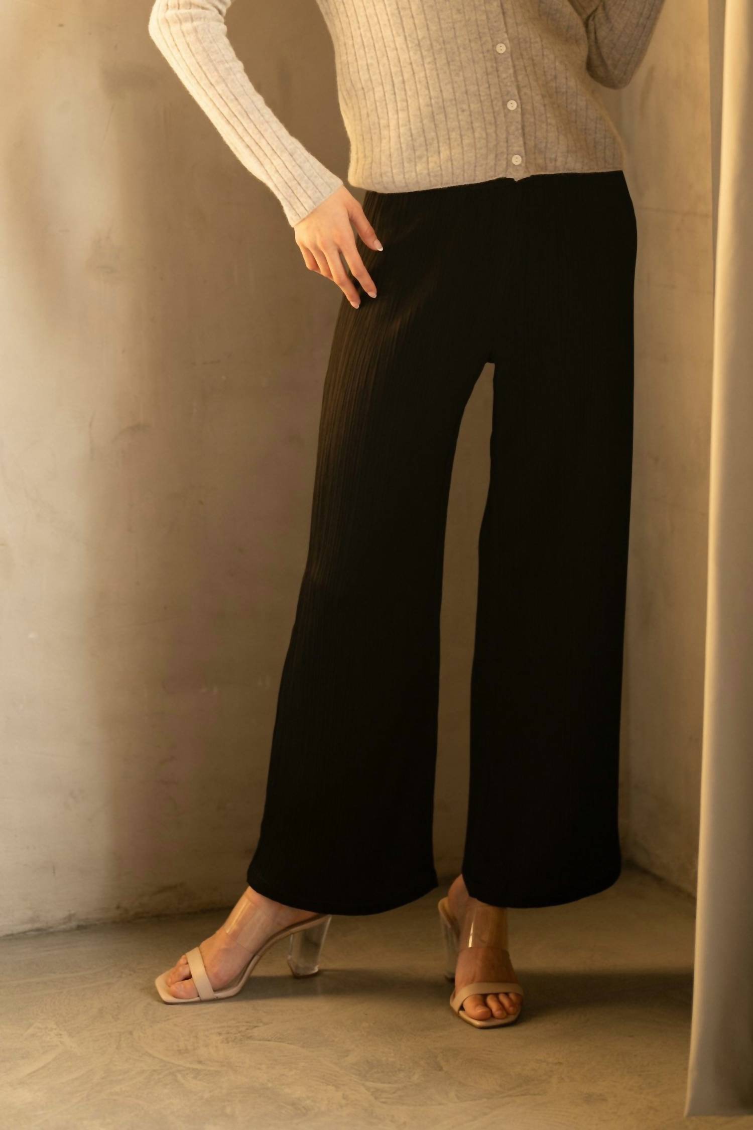 Rose & Crown - Satin Crinkle Pant