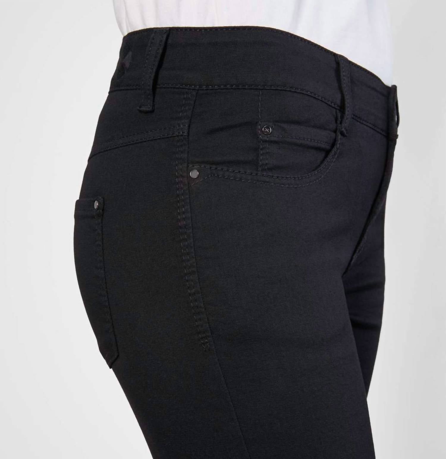 Mac - Dream Straight Leg Stretch Denim Jeans