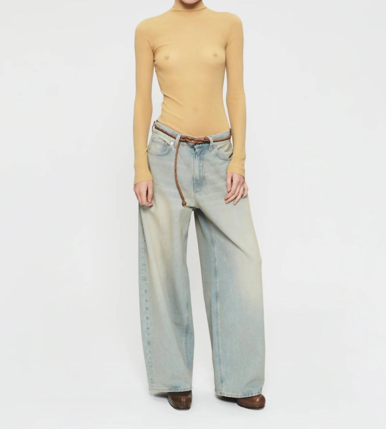 6397 Roomy Jean in ghost blue - women's jeans - view 4