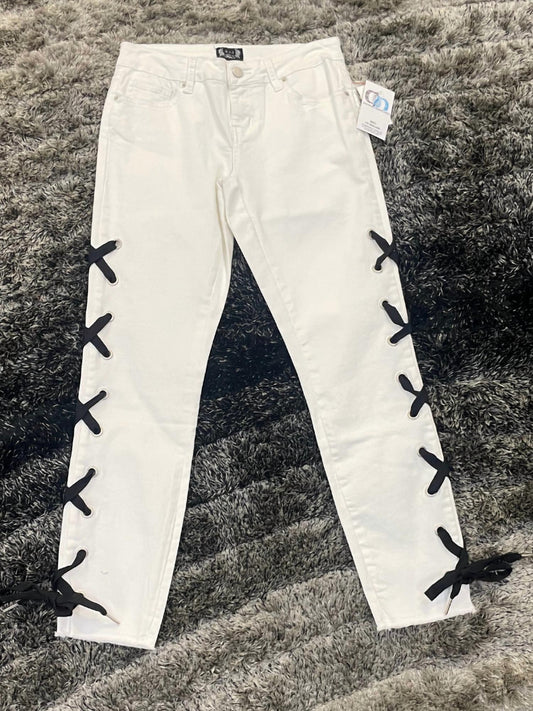 Criss Cross Capri