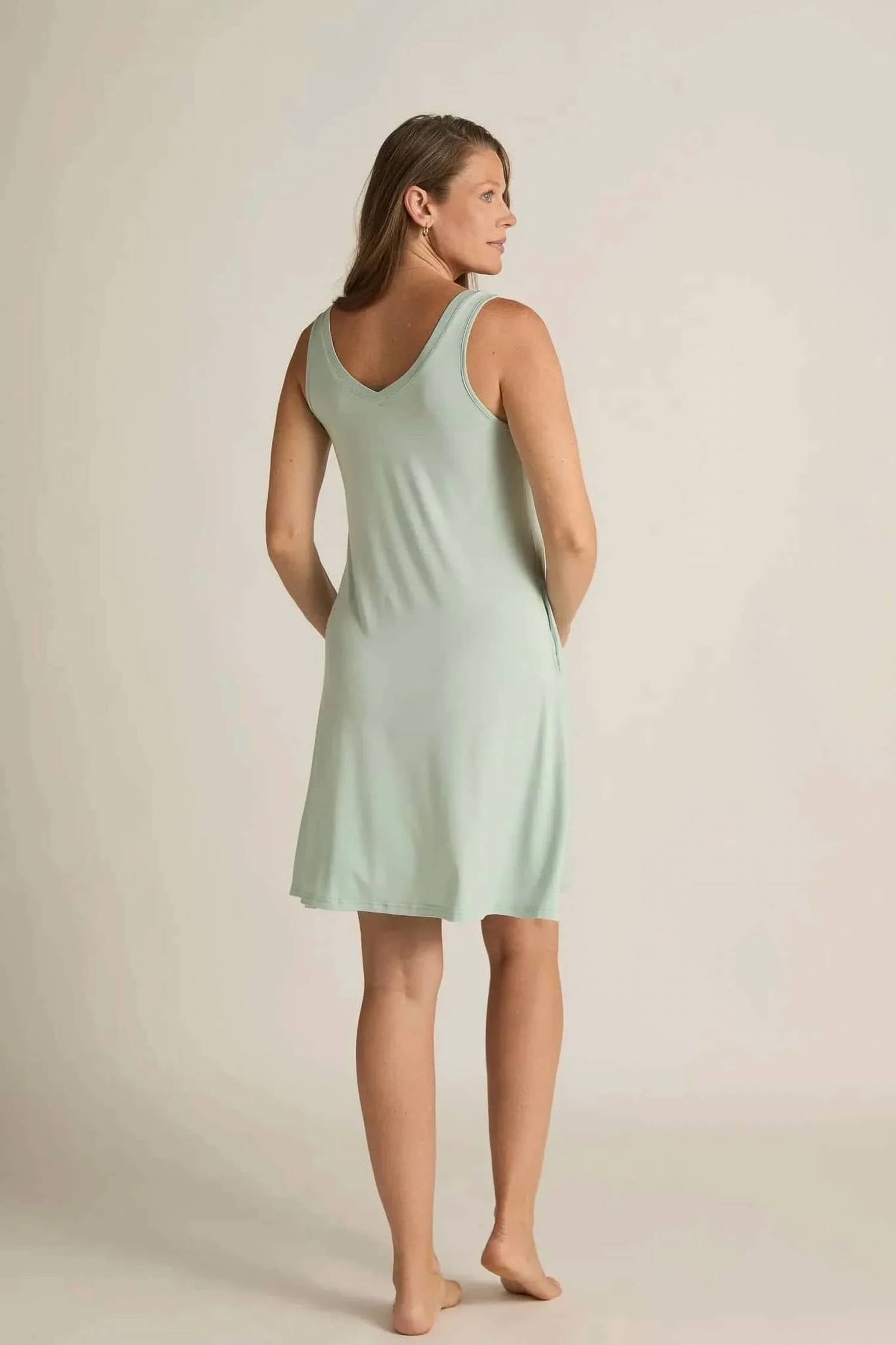 Faceplant Dreams - V-neck Nightshirt