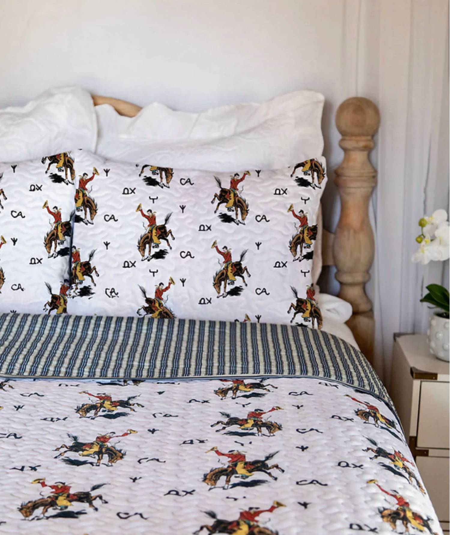 Ida Mae Home - Lazy J Quilt Set