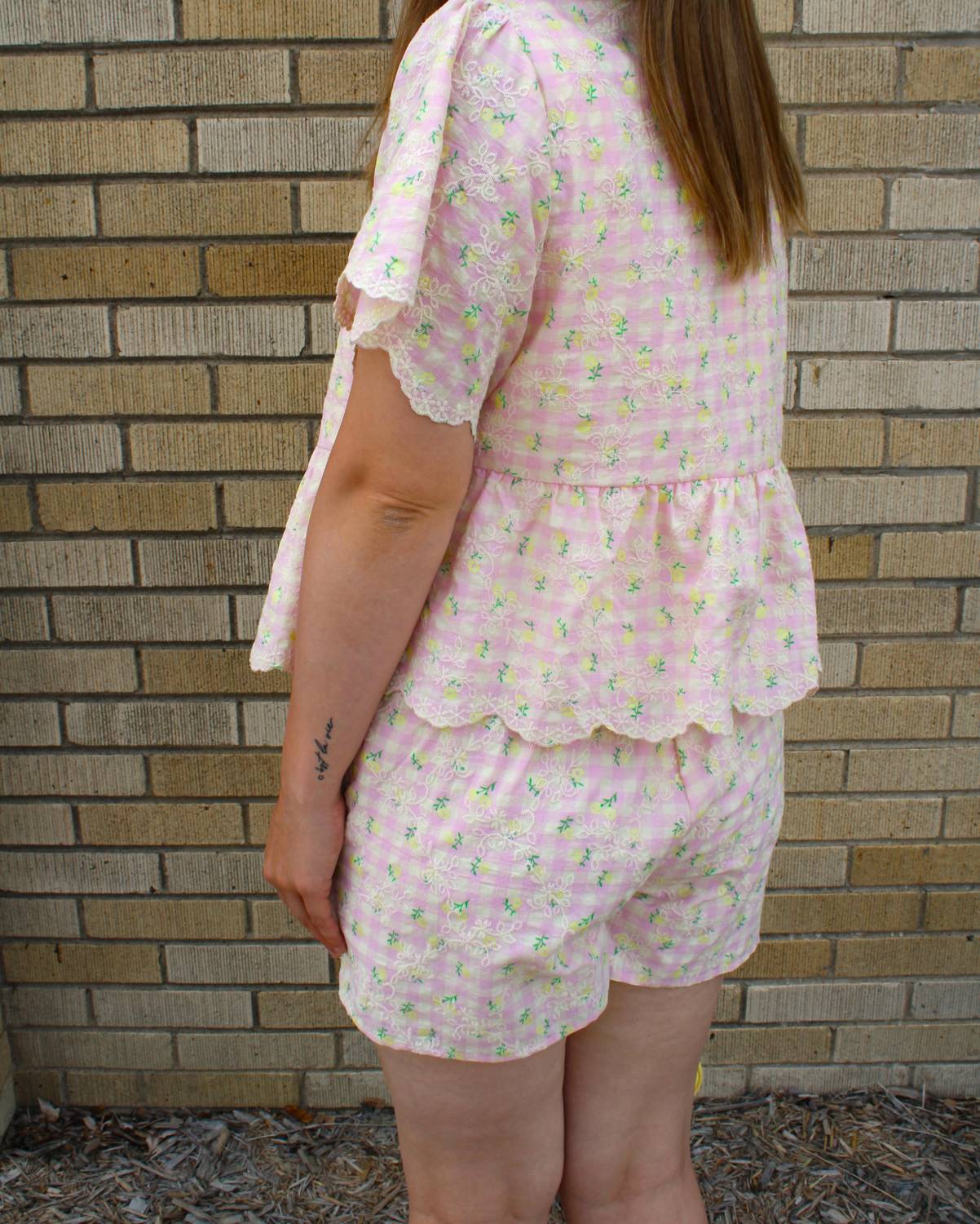 &Merci - Carmin Floral Gingham Shorts