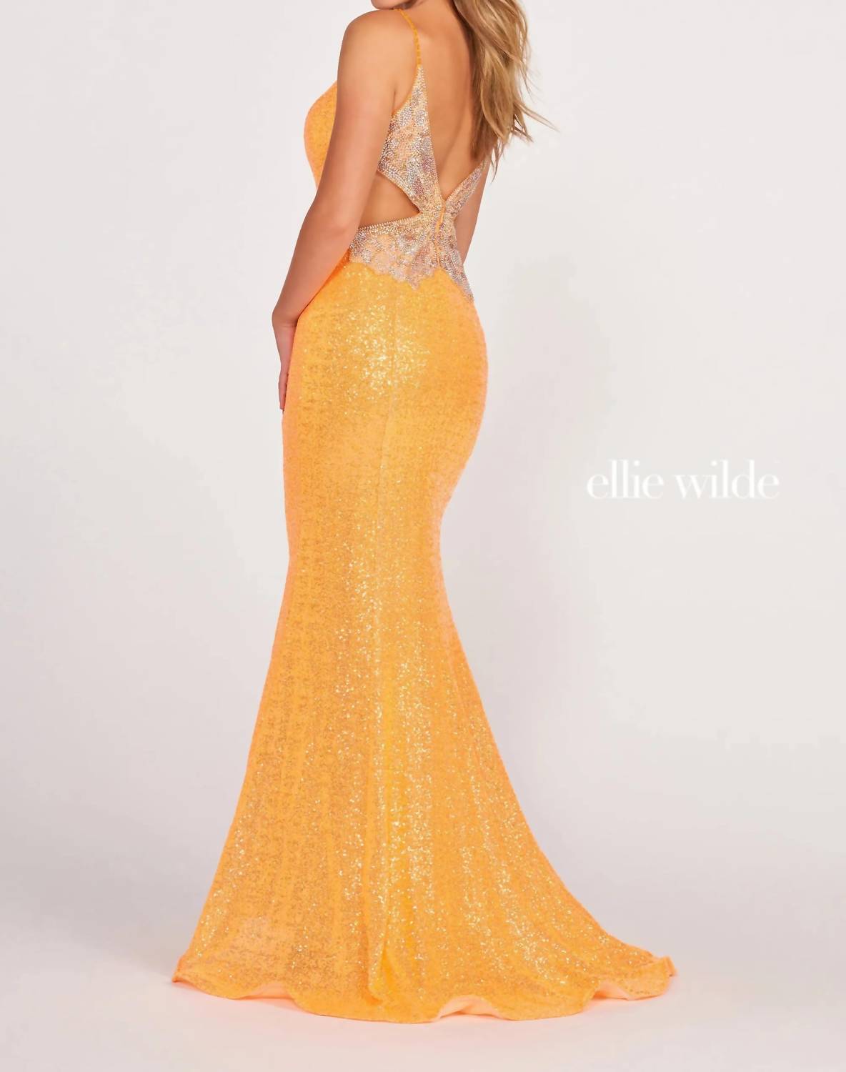 Ellie Wilde - Butterfly Back Maxi Dress