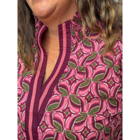 Entro - Kelsie Abstract Pattern Short Puff Sleeve Top - Plus