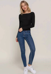 Active Basic - Long Sleeve Fitted Boat Ribbed Knit Top
