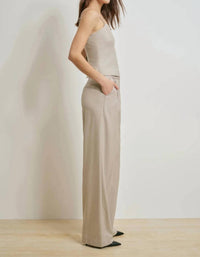 Favorite Daughter - The I'm Back Square-neck Top