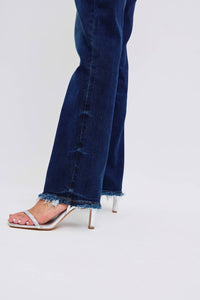Judy Blue - Mid Rise Straight Leg Jeans With Fray Hem