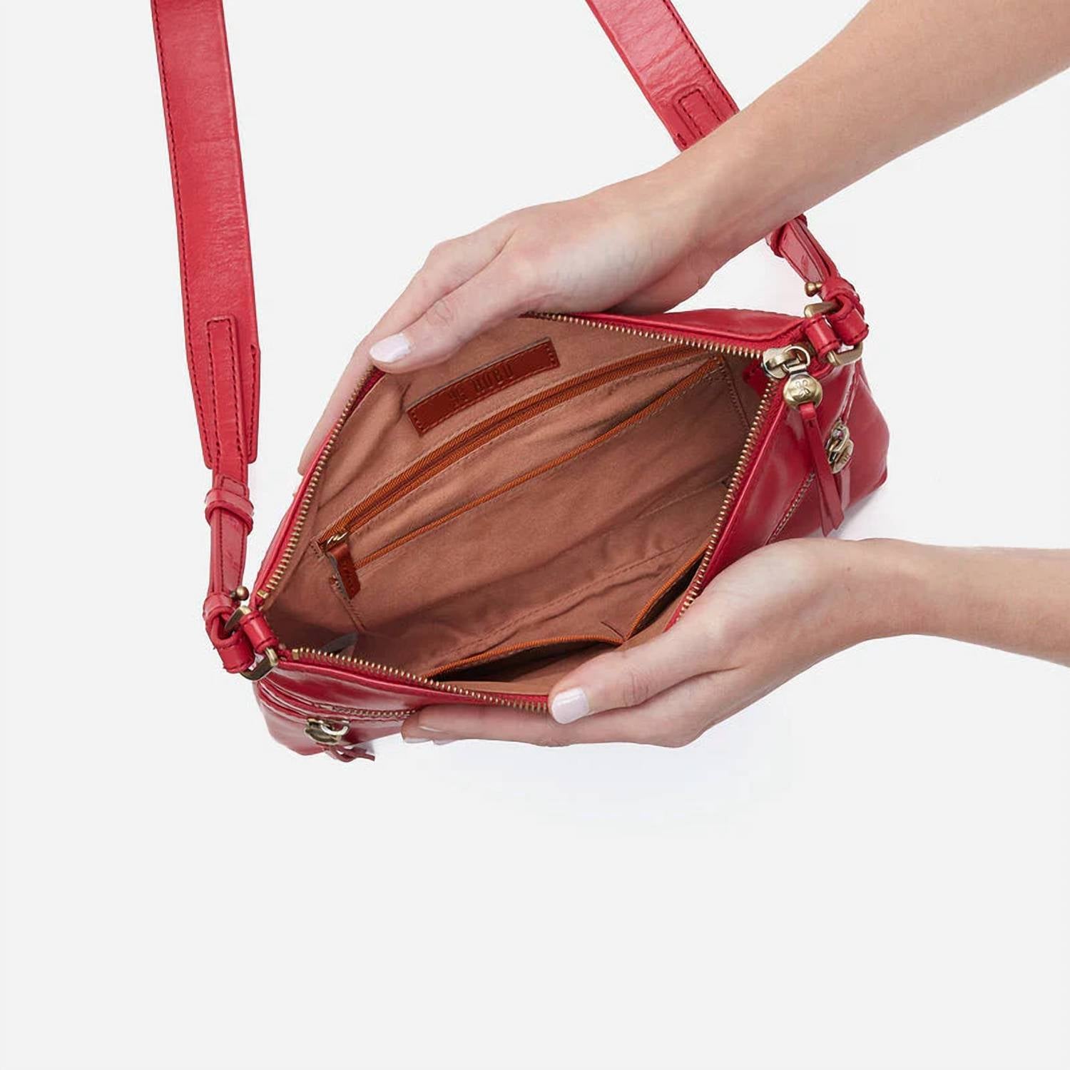 Hobo - Billie Crossbody Bag