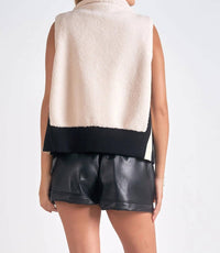 Elan - Sleeveless Zip Up Vest