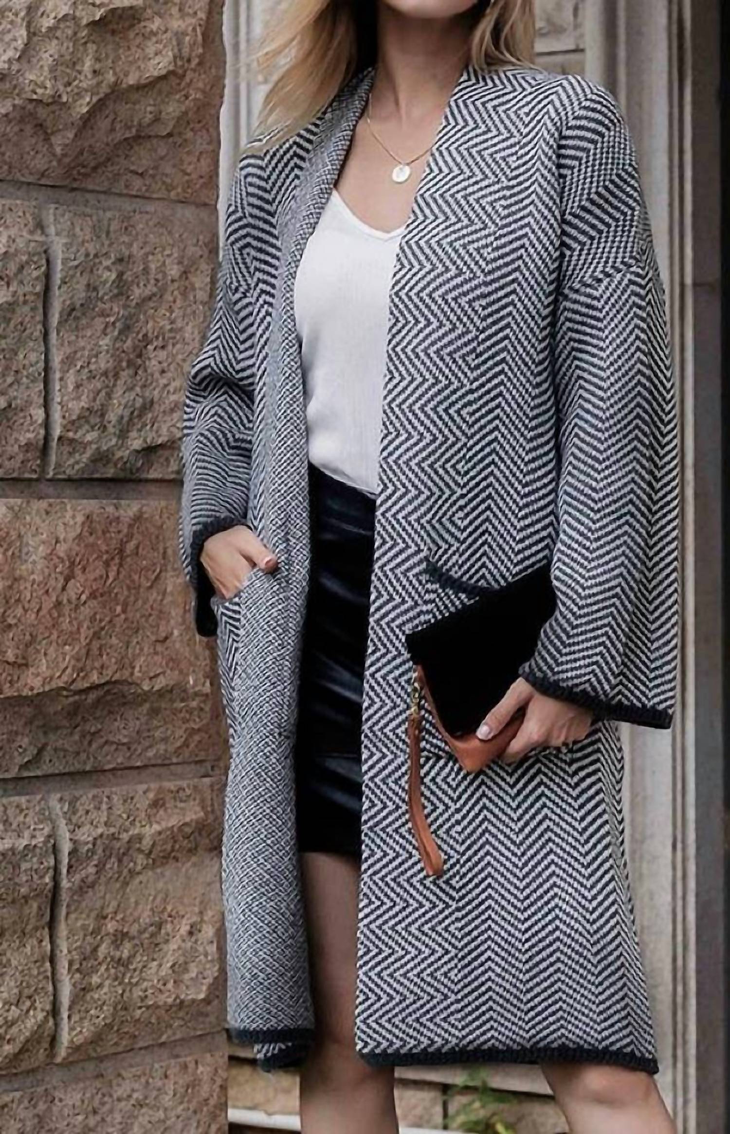 Hope Horizon - Women's Frenchy Herringbone Pattern Cardigan