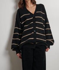 Line - Della Cardigan