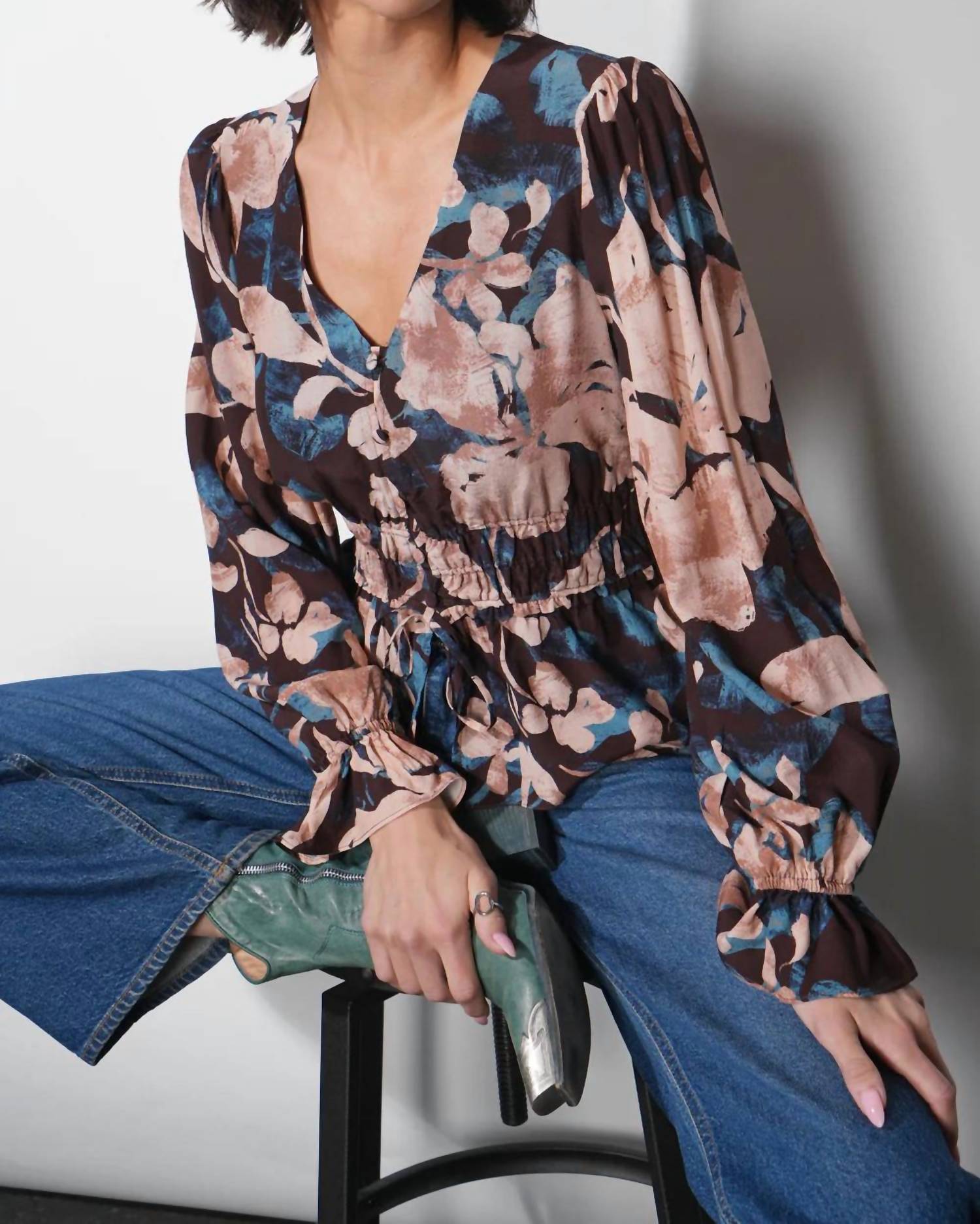 Greylin - Nicki Printed V-neck Blouse