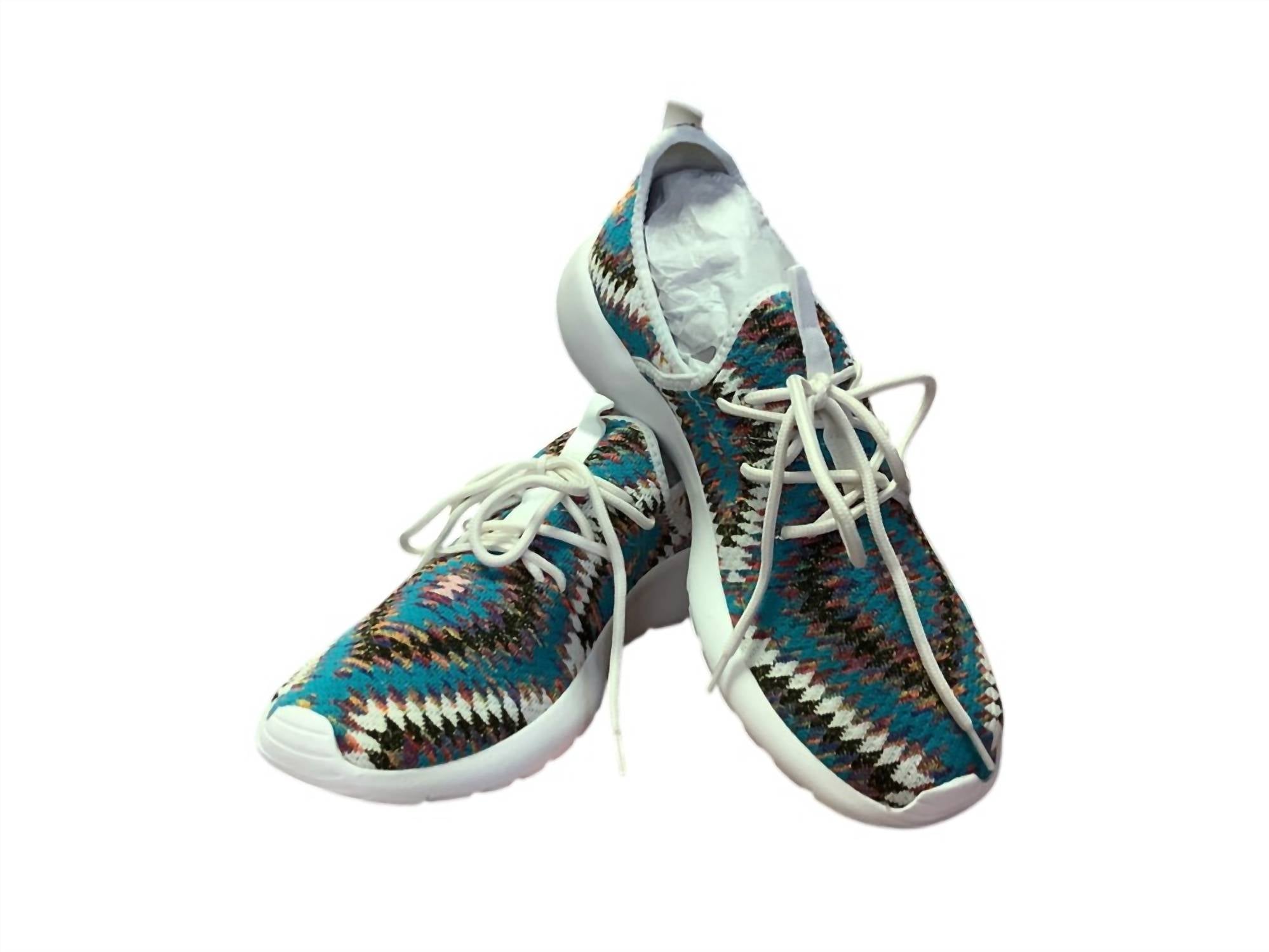 Very G - Women’s Cerrito 2 Aztec Sneaker