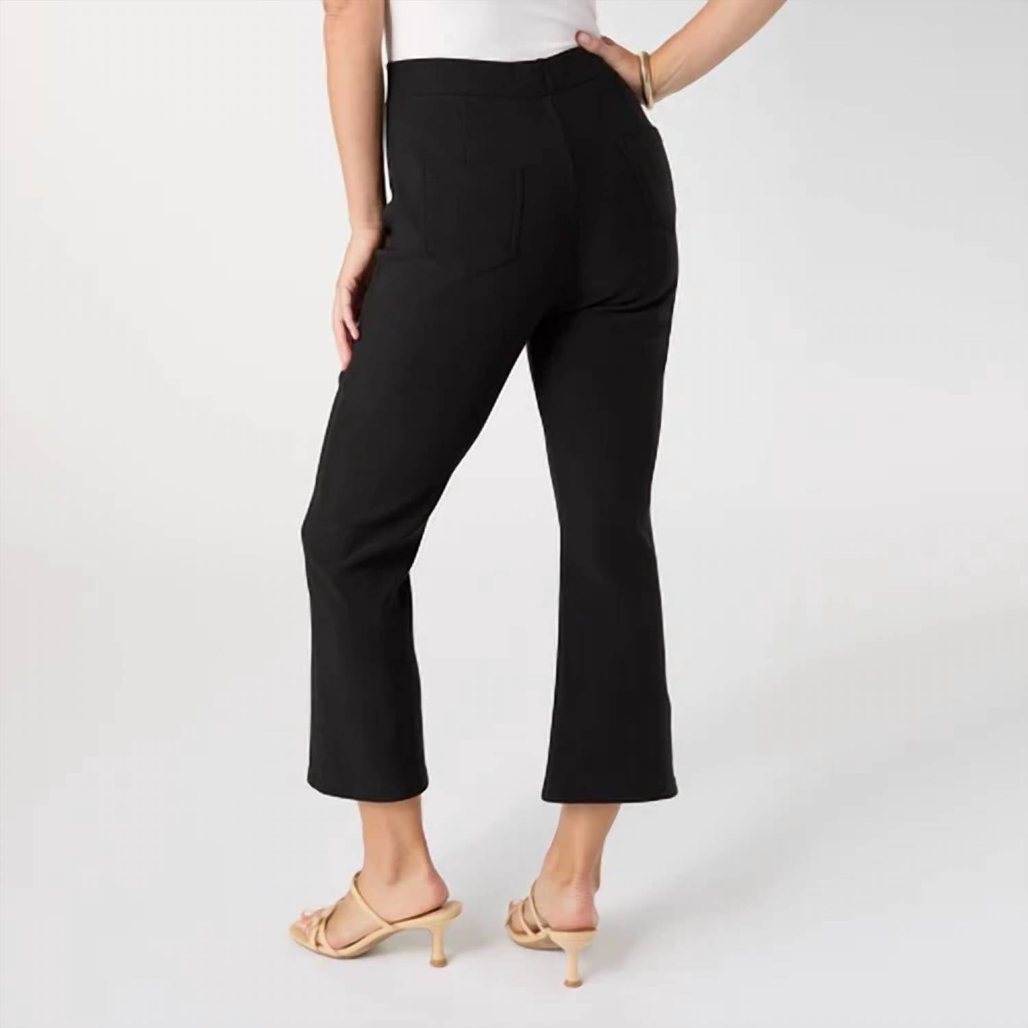 Coco + Carmen - Georgie Front Seam Capri Pants