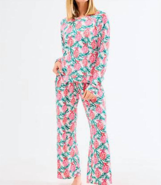 Mary Square - Annie Sleigh All Day Pajamas